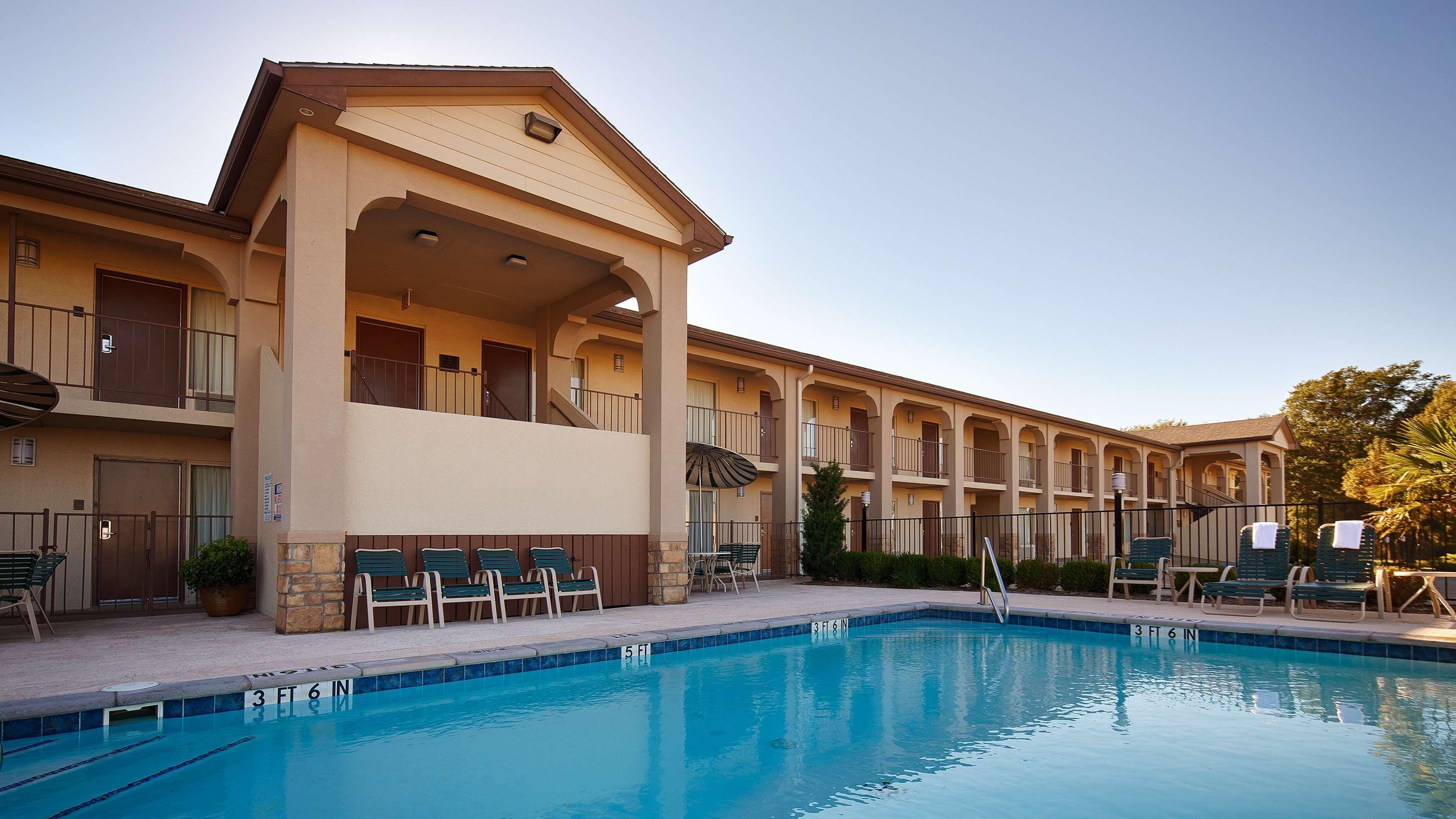 Best Western Canton Inn Exterior foto