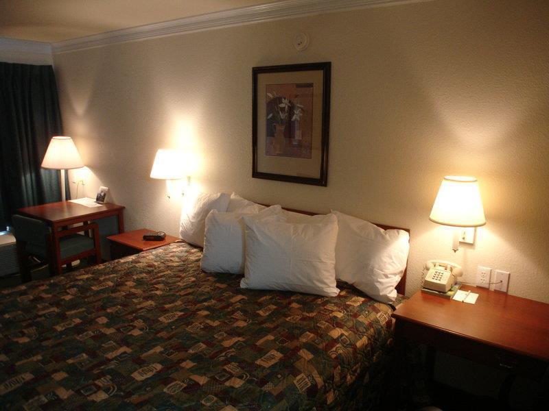 Best Western Canton Inn Quarto foto
